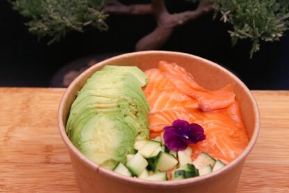 CHIRASHI SAUMON/AVOCAT