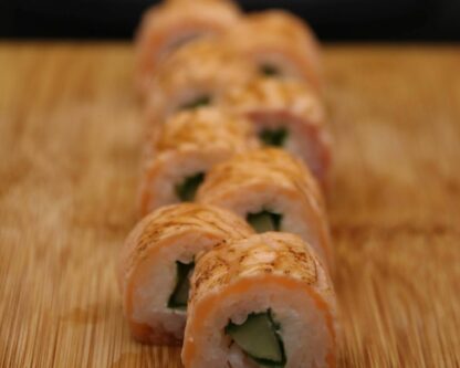 Salmon roll